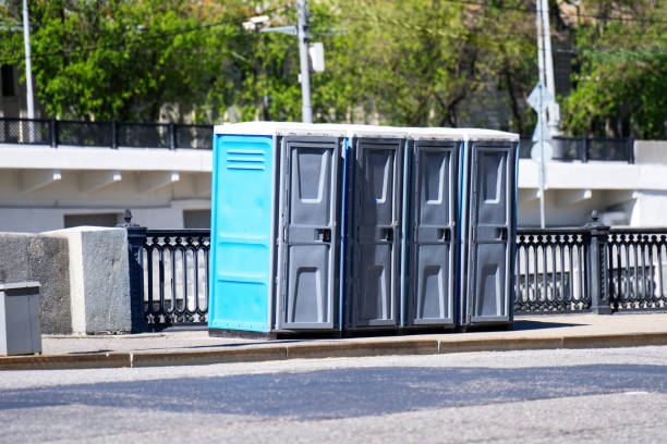 Best Temporary restroom rental  in Manitowoc, WI